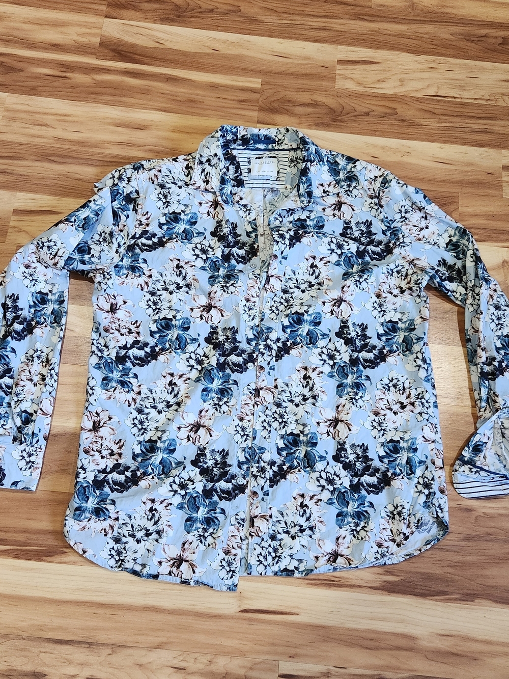 Denim & Flower Light Blue Floral Casual Button-Down Shirt